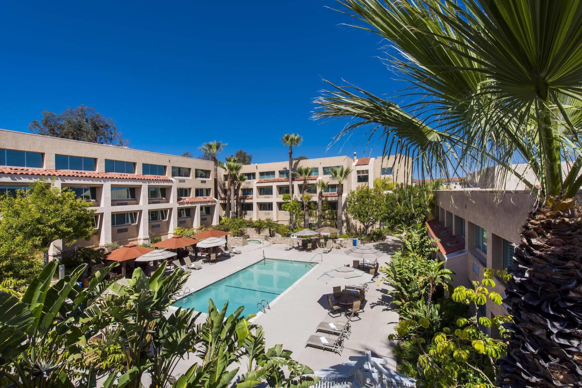 Grand Vista Hotel Simi Valley Eksteriør billede