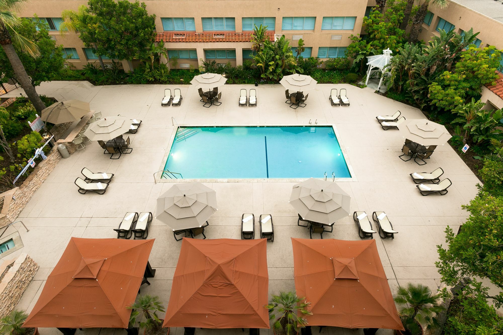 Grand Vista Hotel Simi Valley Eksteriør billede